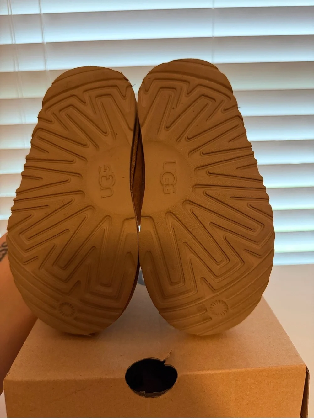 UGG cozy slip